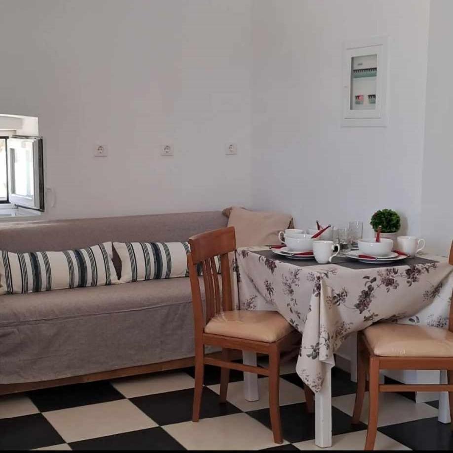הוילה Kámpos Nikol'S House מראה חיצוני תמונה